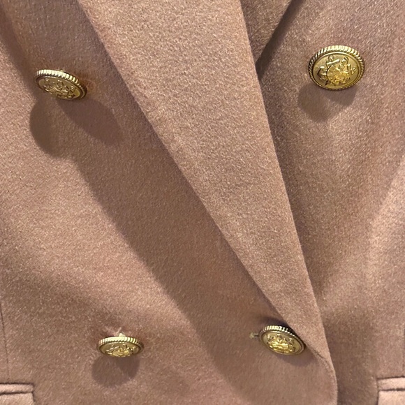 Escada by "Laurel Classics" Double Breasted Cashmere Jacket. Size 42.(US 12) - Picture 8 of 9